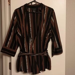 Striped linen shirt with belt